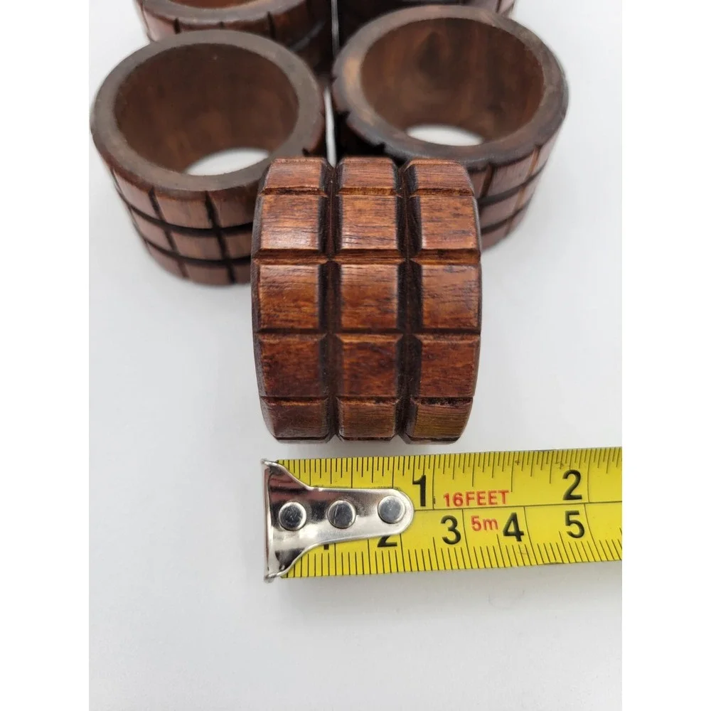 Set Of 8 Napkin‎ Rings Holders Carved Wooden Dark Brown wood Vintage